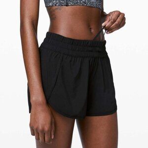 Lululemon NWT Tracker Short V 4" Black